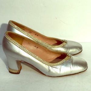 VINTAGE ROSINA FERRAGAMO SCHIAVONE LEATHER SHOES